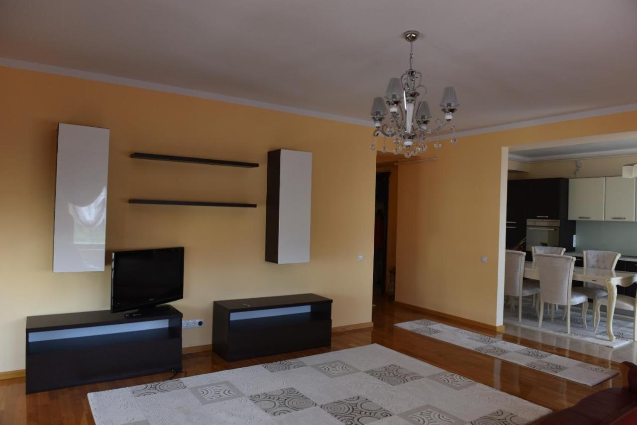Apartament Community Complex Sibiu Esterno foto
